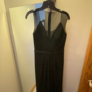 Vera Wang Illusion Cap Sleeve Crepe Black Dress – Elegant & Sophisticated,